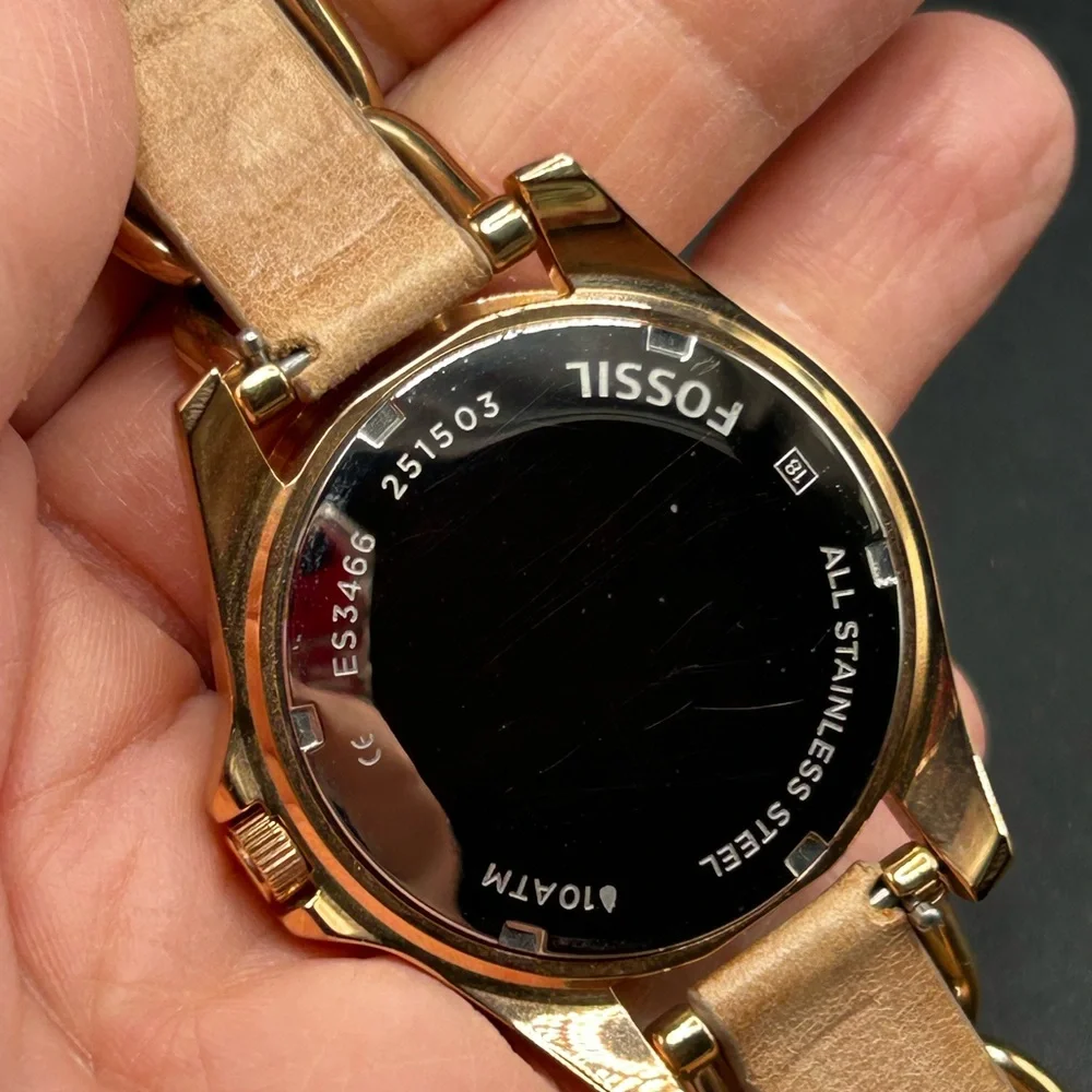 Fossil riley multifunction
